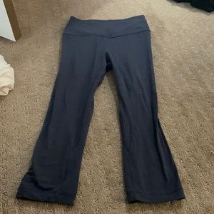 Lululemon soft crop yoga leggings, size 6, steel blue gray color